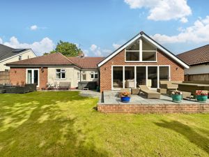 Photo 35- click for photo gallery